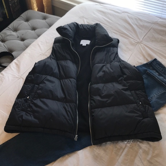 Black Puffer Vest - Picture 2 of 2